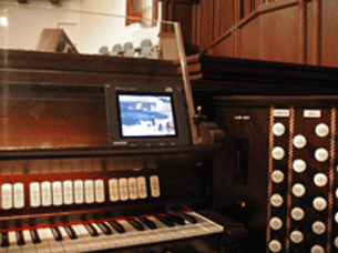 Console monitor in music desk