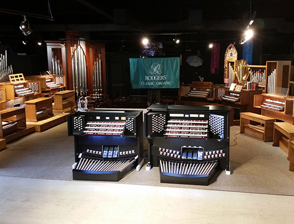Central Music organ showroom
