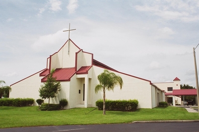 Outside Holy Trinity Episcopal, Clearwater