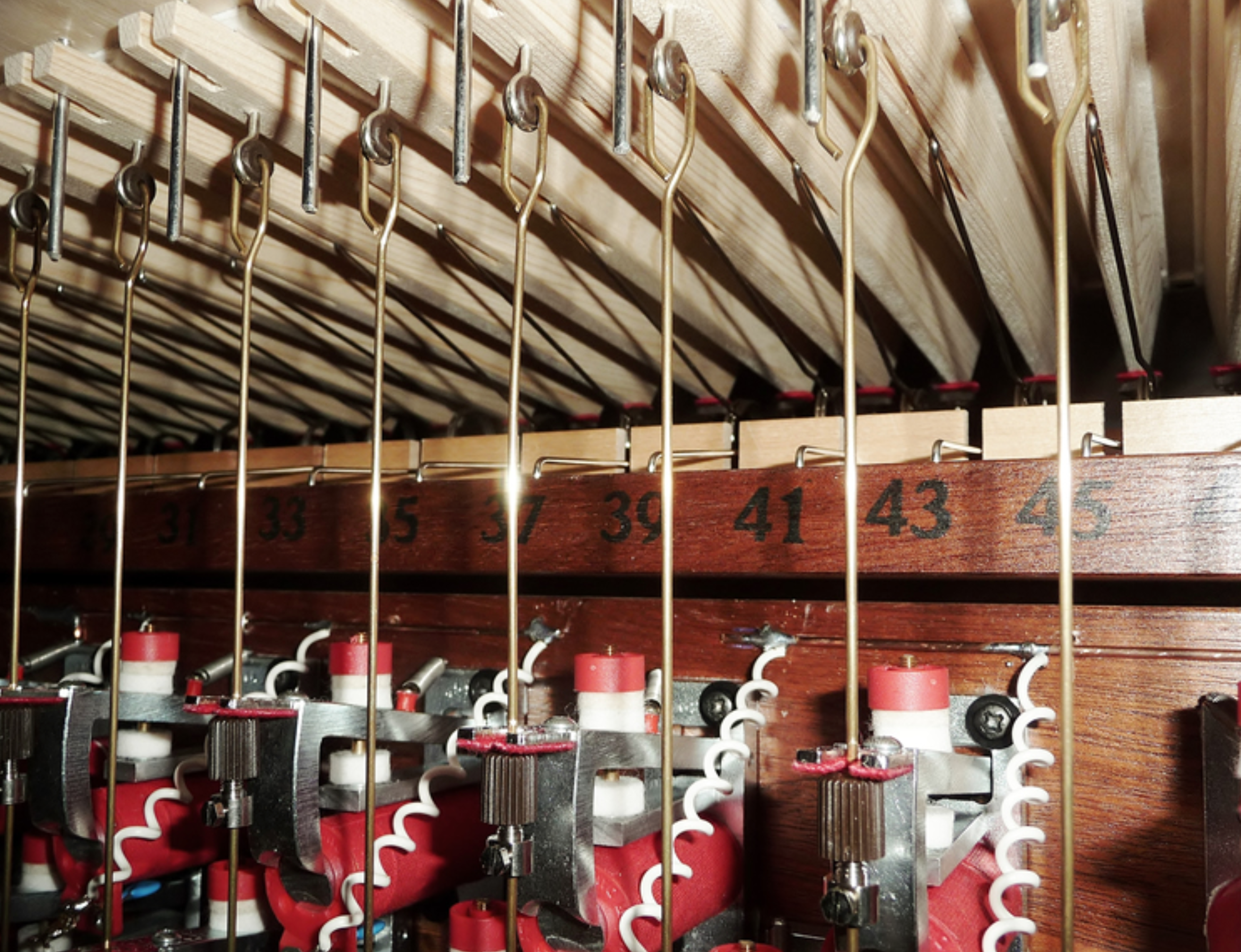 Pipe organ slider chest palettes