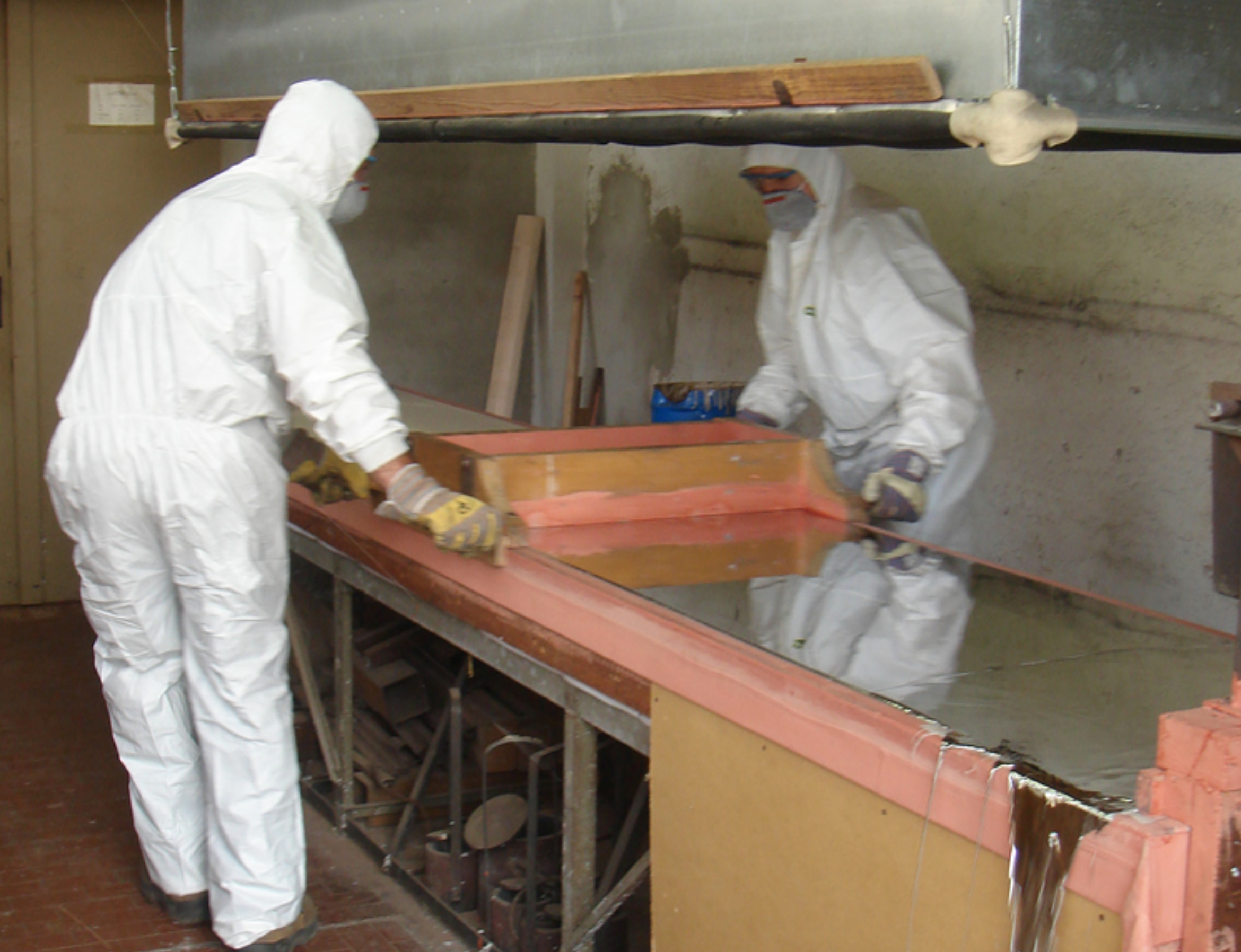 pouring pipe metal sheets