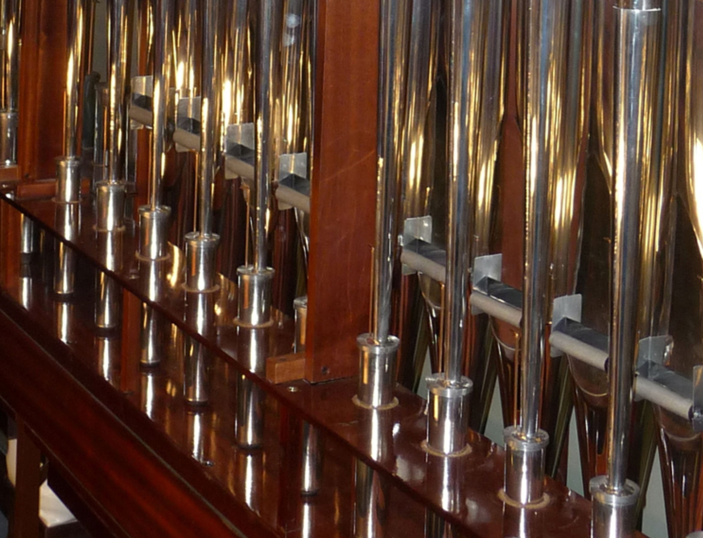 Ruffatti mahogany pipe chest with Ruffatti built reeds