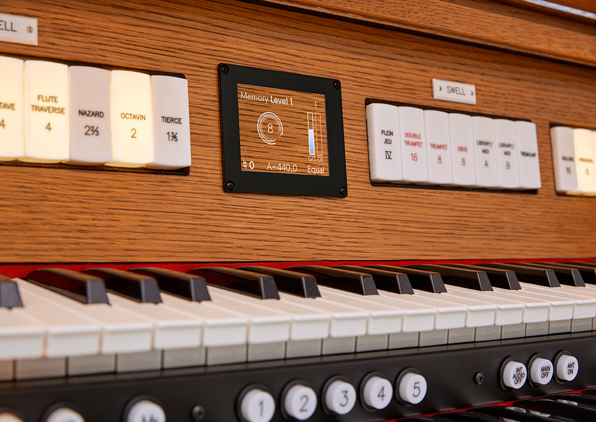 Rodgers 235 OLED control screen