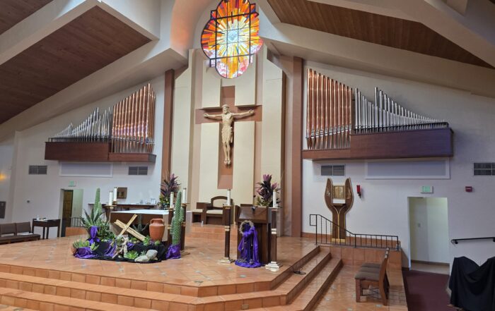 Espiritu Santo Catholic Church. Rodgers Ruffatti pipe-digital hybrid organ
